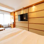 سبورتهوتيل إغليس