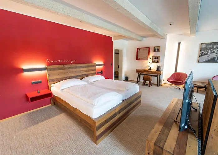 伊格尔斯运动酒店 4*