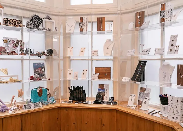 伊格尔斯运动酒店 4*